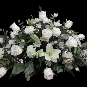 Cubre urnas de rosas y liliums