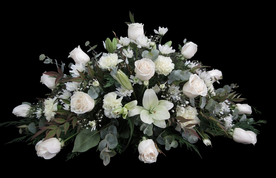 Cubre urnas de rosas y liliums 1