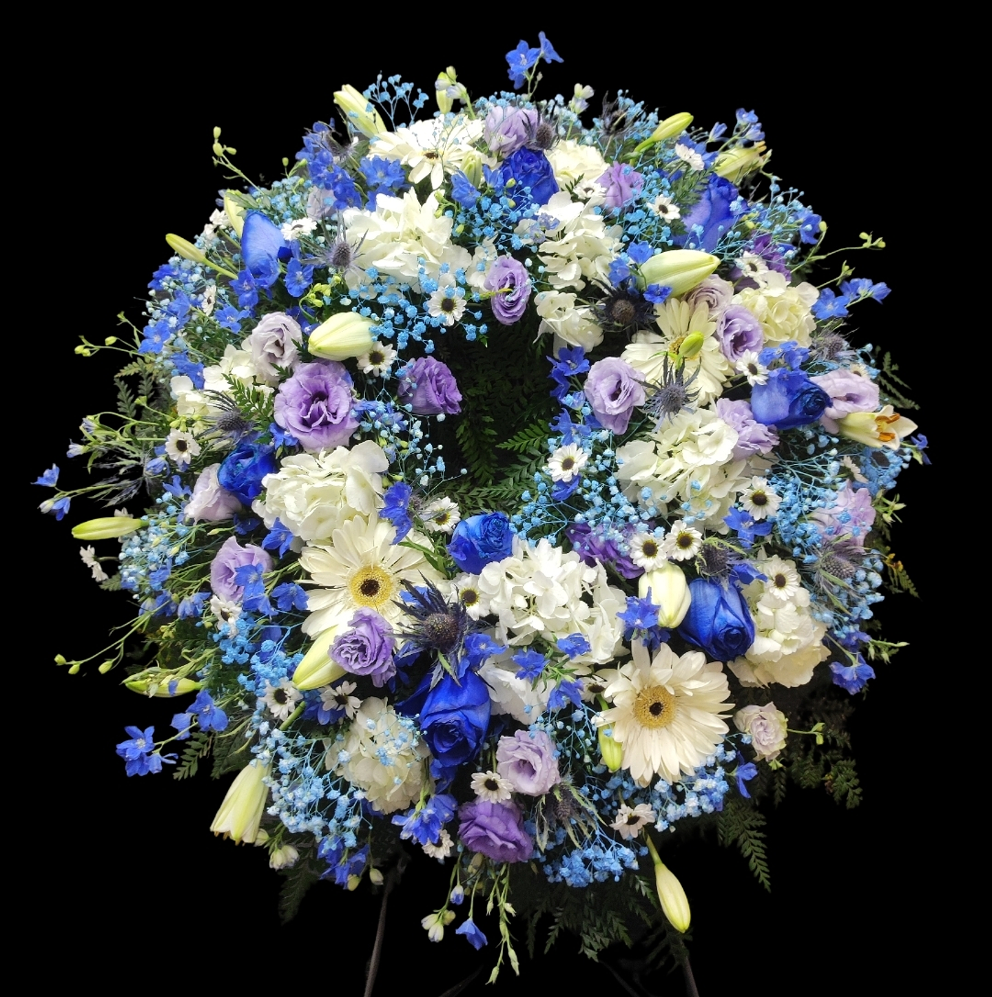 Corona mixta azul en atril 1