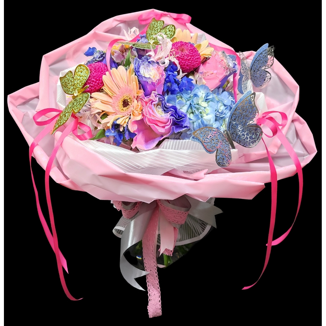 Coquette bouquet 1