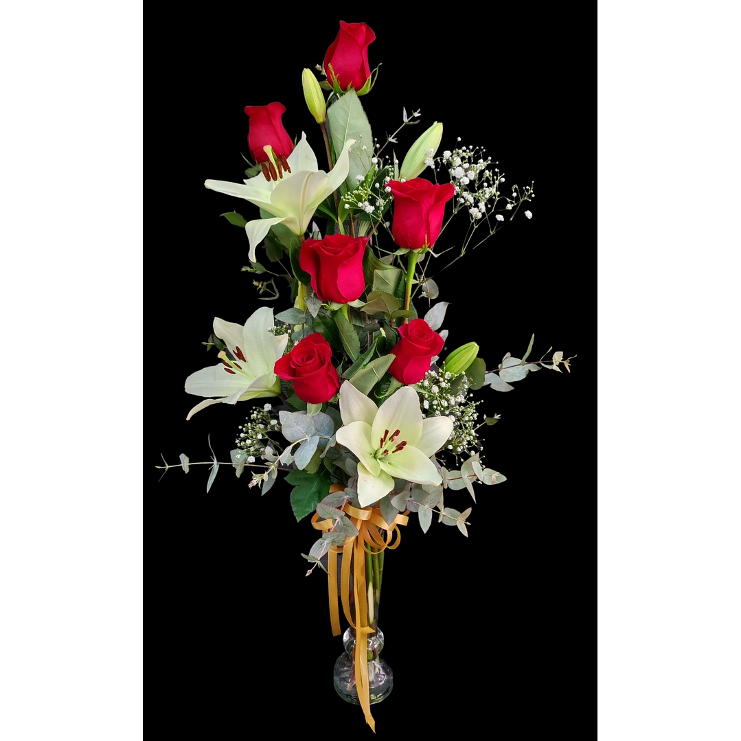 Florero de rosas y lilium  1