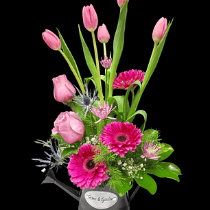 Regadera de tulipanes 