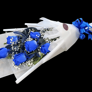 Ramo de 6 rosas azules