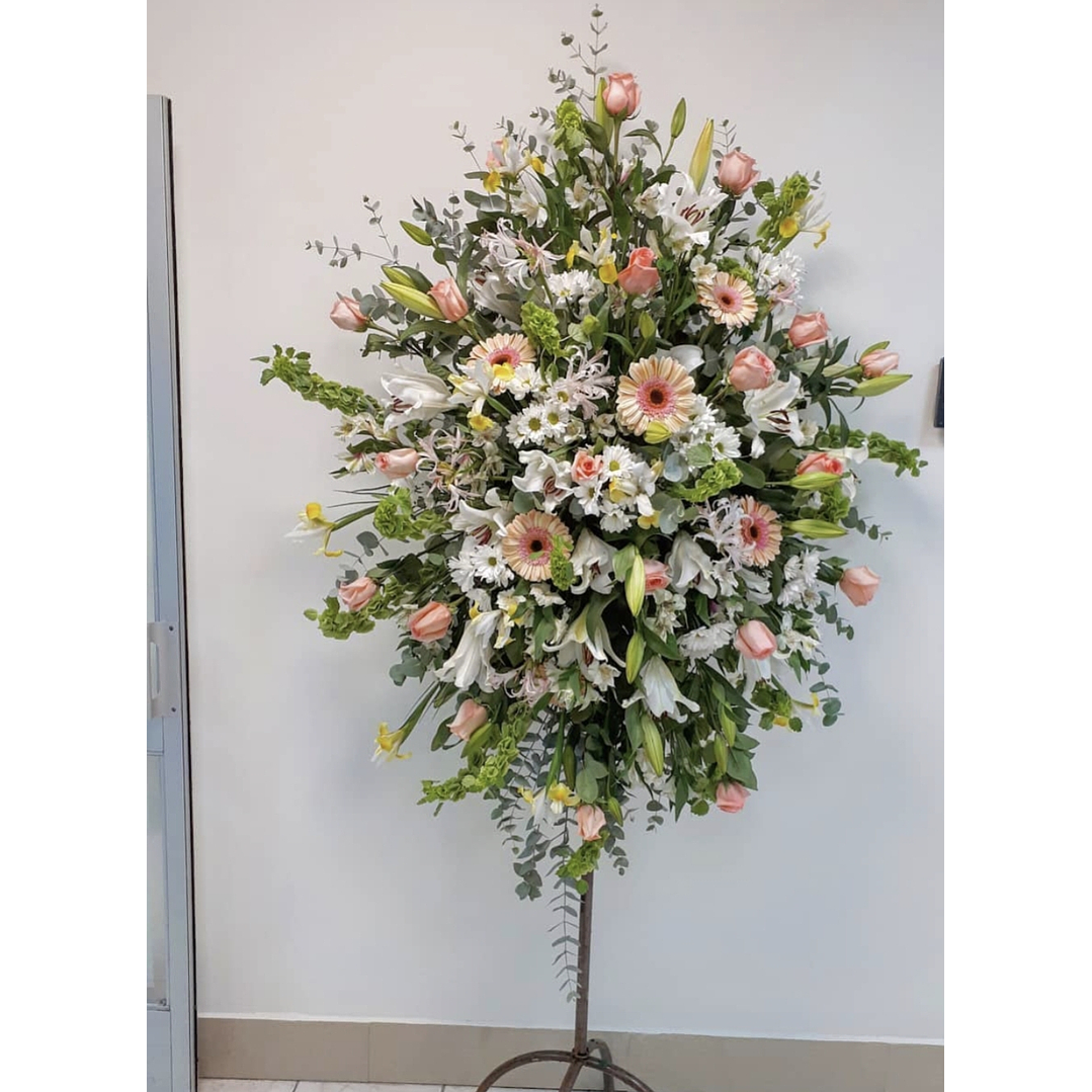 Medallón en atril para ceremonias  1