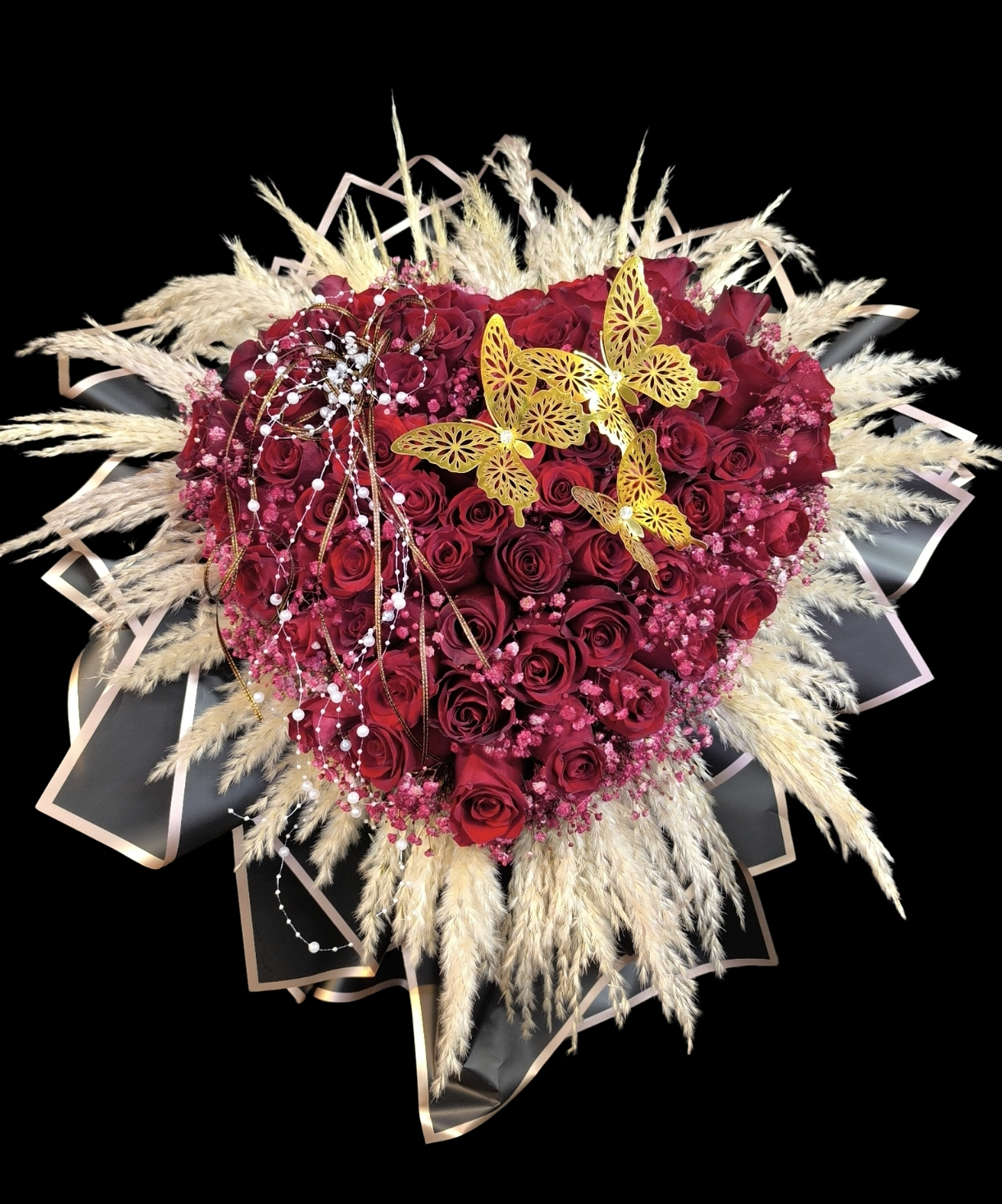 Corazón de rosas en forma de ramo  1