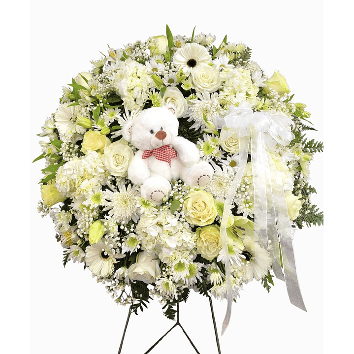 Corona blanca con osito de peluche 1