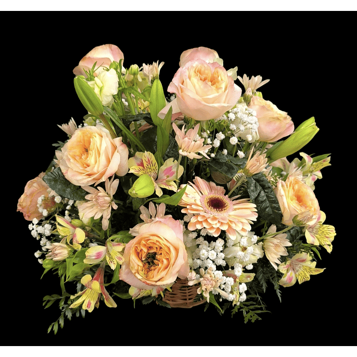 Cesta mixta pastel garden roses  1