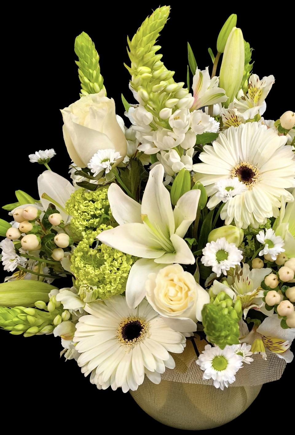 Pecera de flores mixtas surtidas en tonos blancos  2