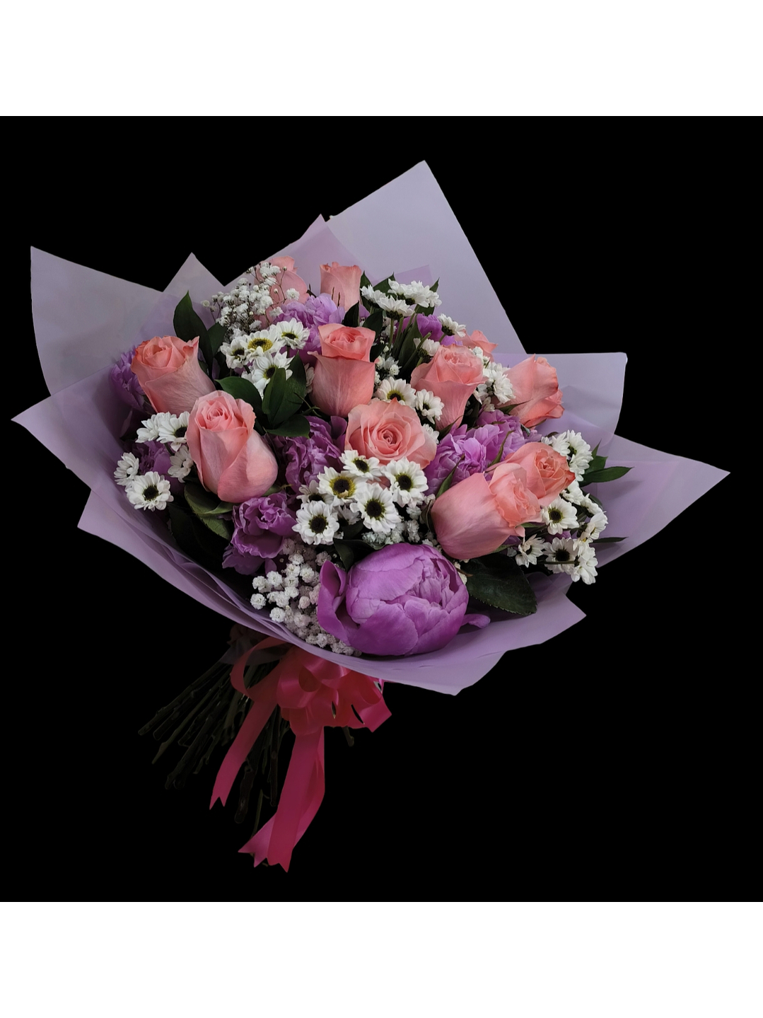 Ramo de 12 rosas y 10 peonías rosadas  1