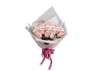 Ramo 24 rosas con cinta escrita 