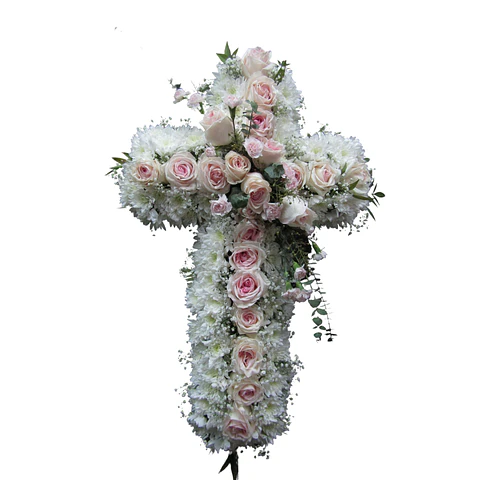 Cruz de rosas pastel