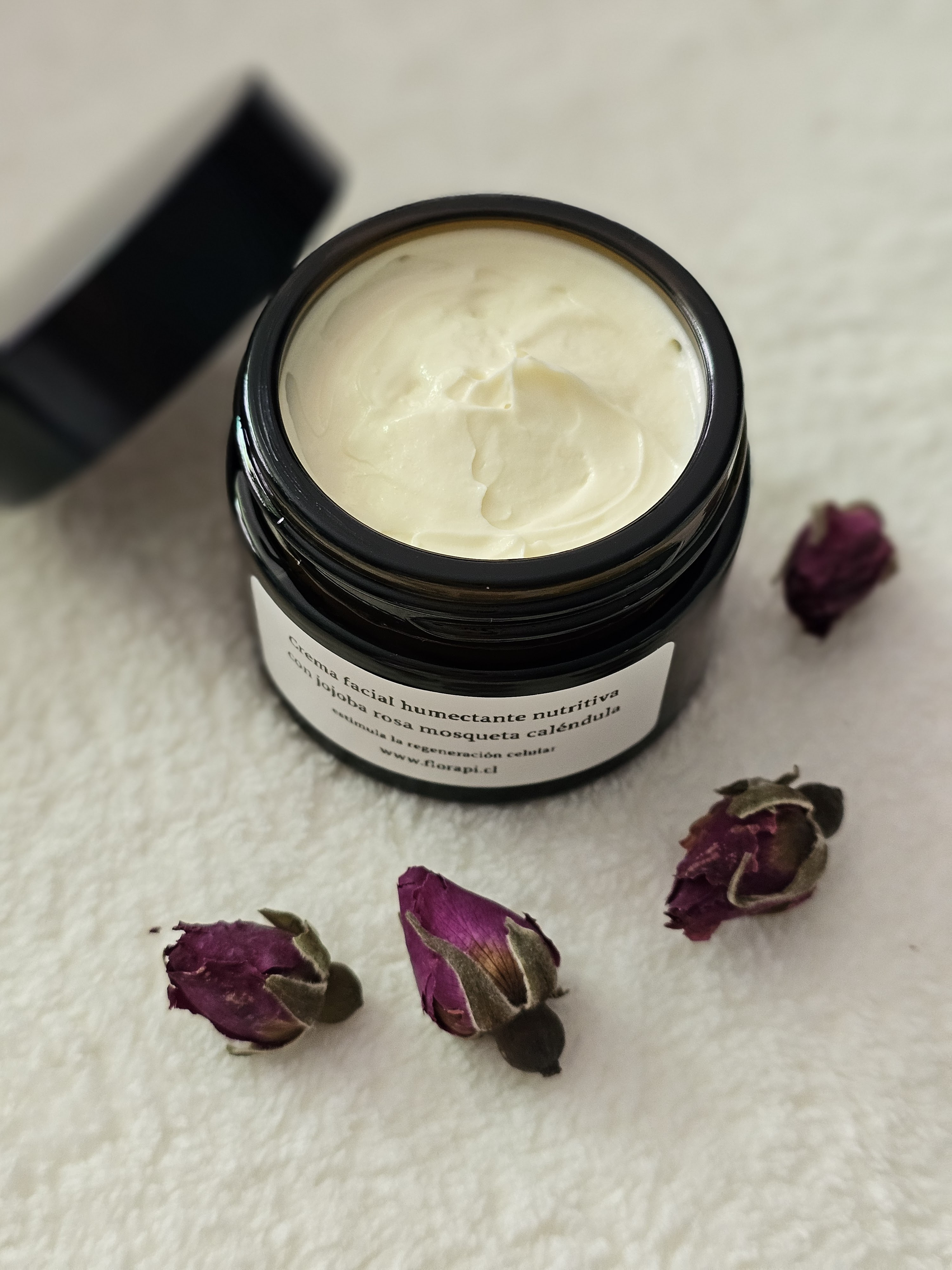 Crema facial hidratante nutritiva