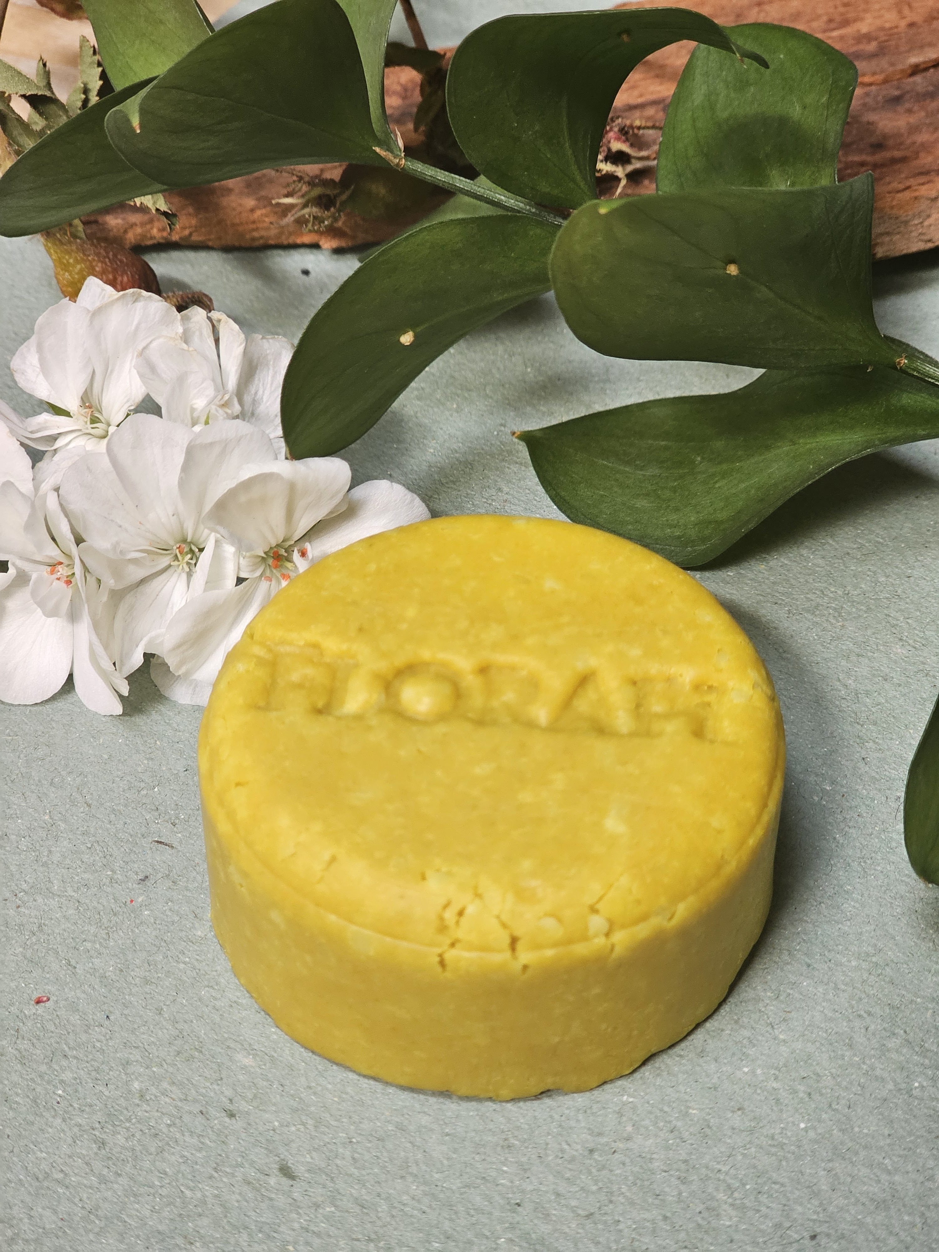 Champú de Mango y cúrcuma anticaíca control caspa