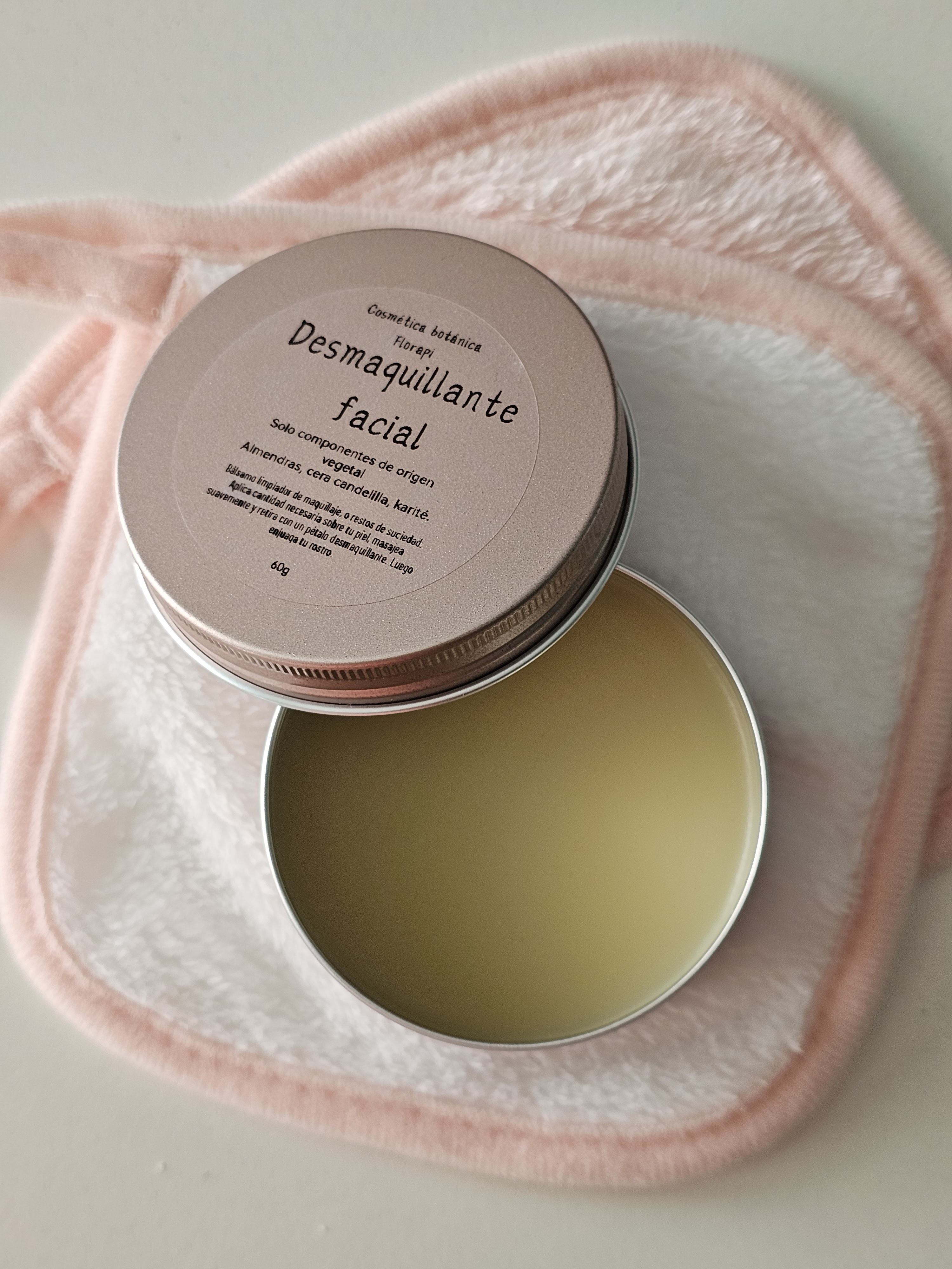 Bálsamo desmaquillante facial 