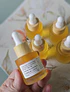Elixir facial con aceites vegetales y esenciales.