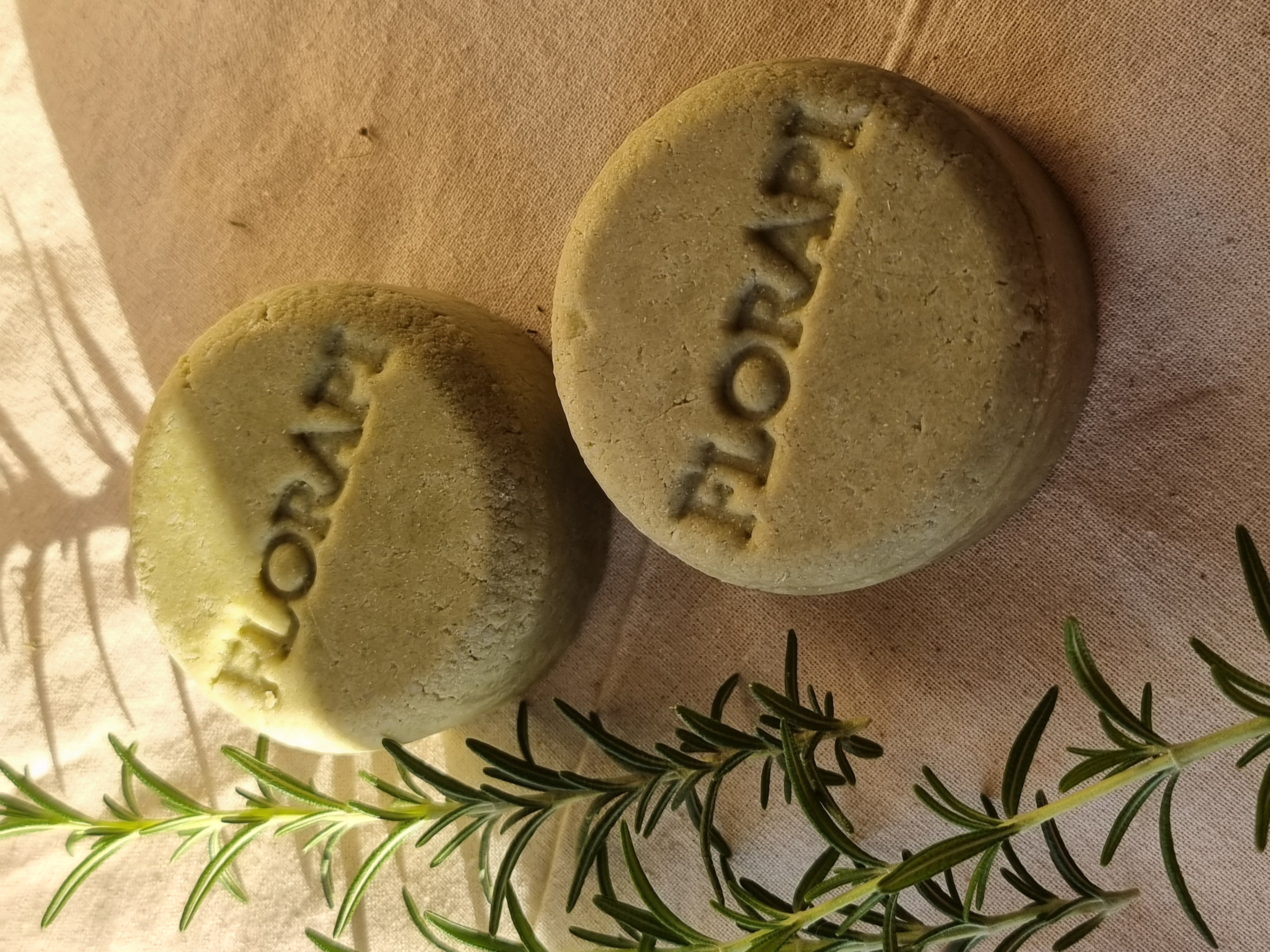 Champú medicinal Clorofila de alfalfa y romero