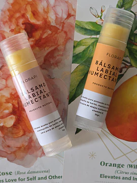 Bálsamos labiales de cacao y cacao naranja