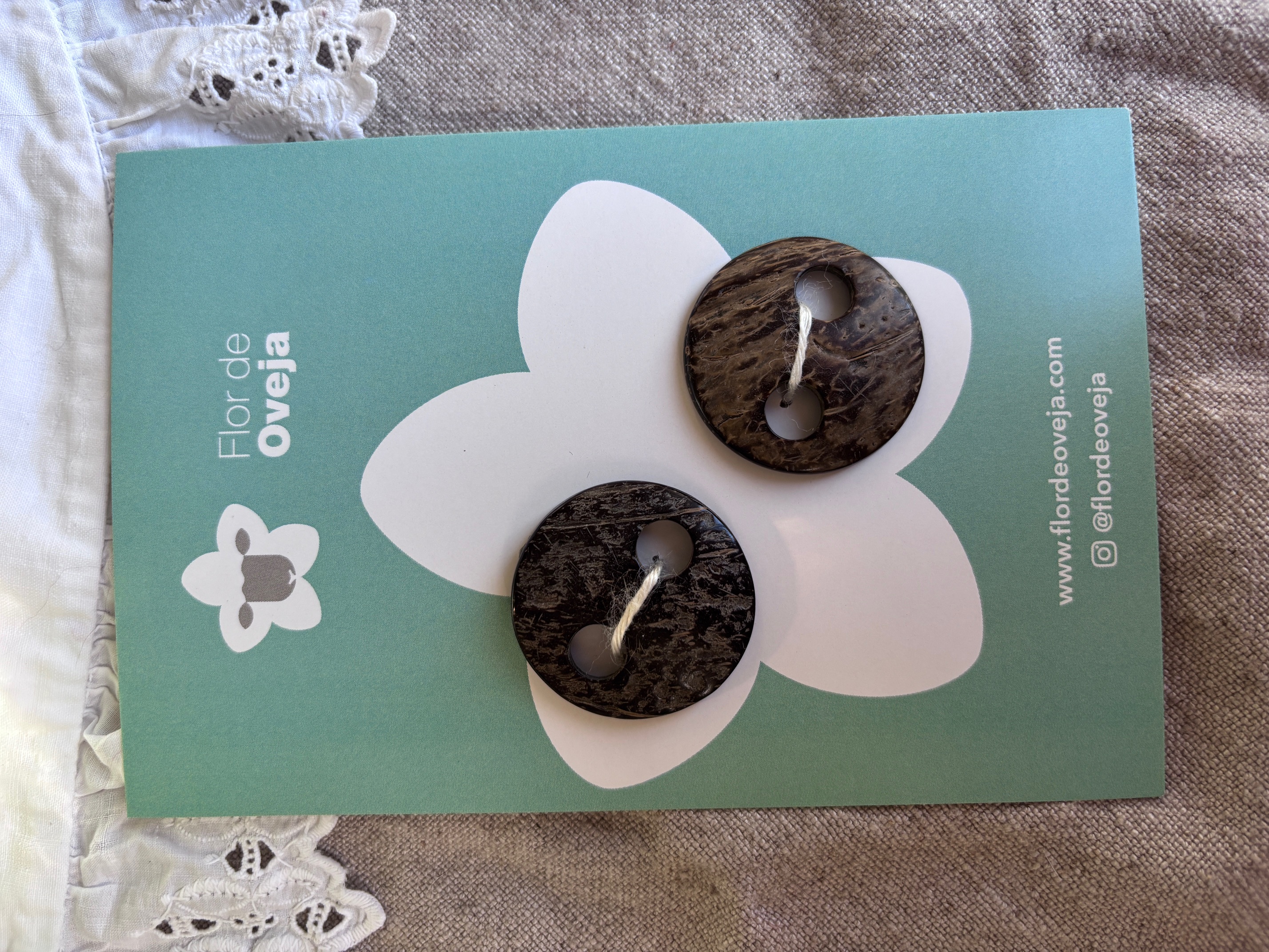 Set de 2 Botones de Coco 34 mm