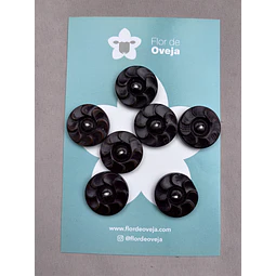 Set de 7 botones de madera de 25 mm con relieve