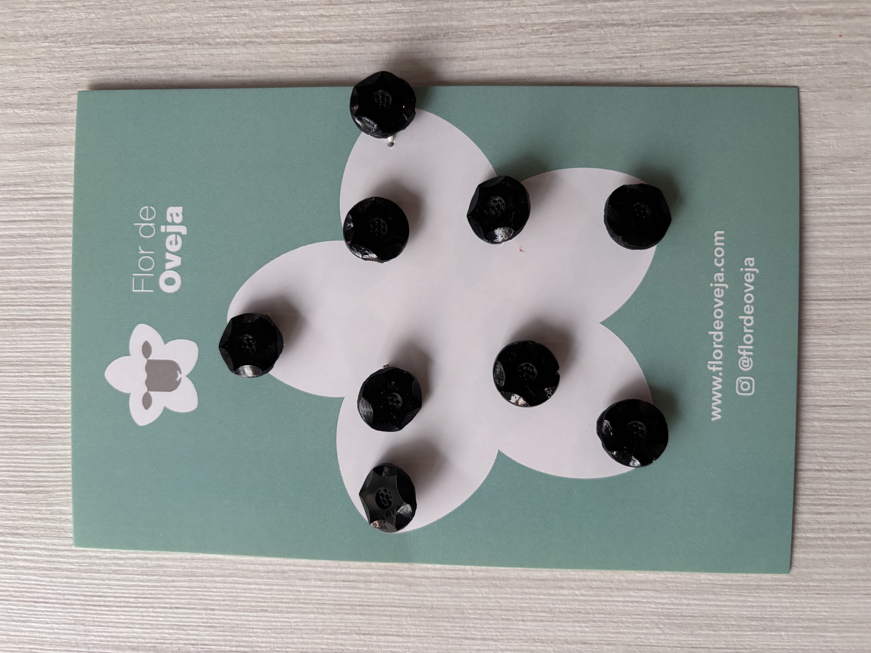 Set de 9 botones negros antiguos de 13 mm aprox