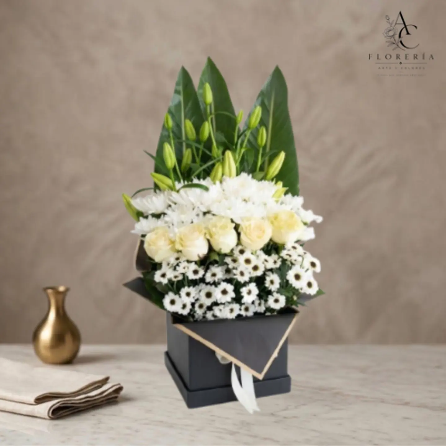 Arreglo Condolencias Rosas Blancas