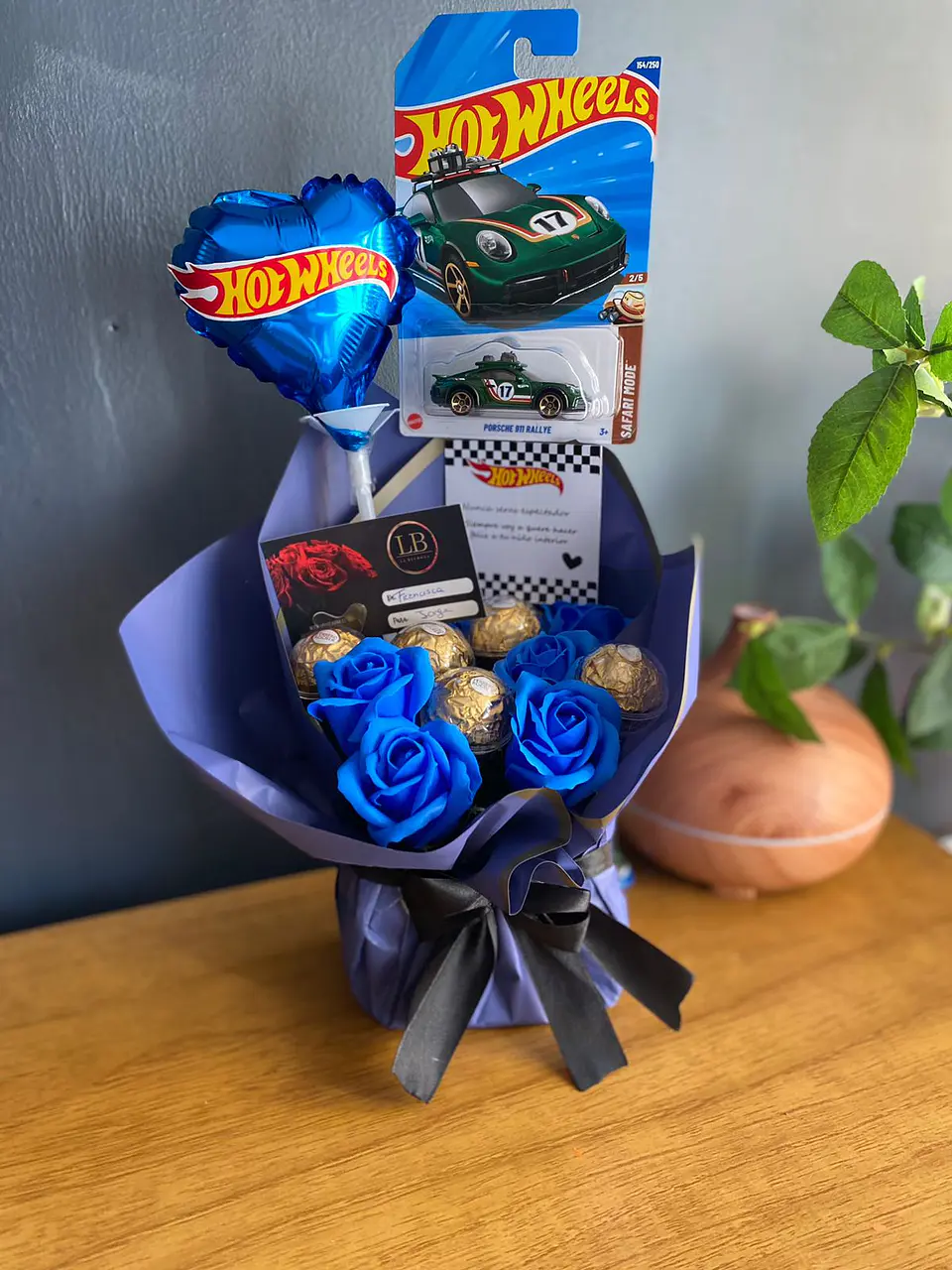 Ramo Hotwheels 1