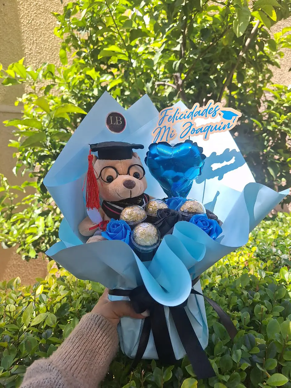 Osito Graduado con Ferrero Rocher – Regalo para Él 🎓🧸 1