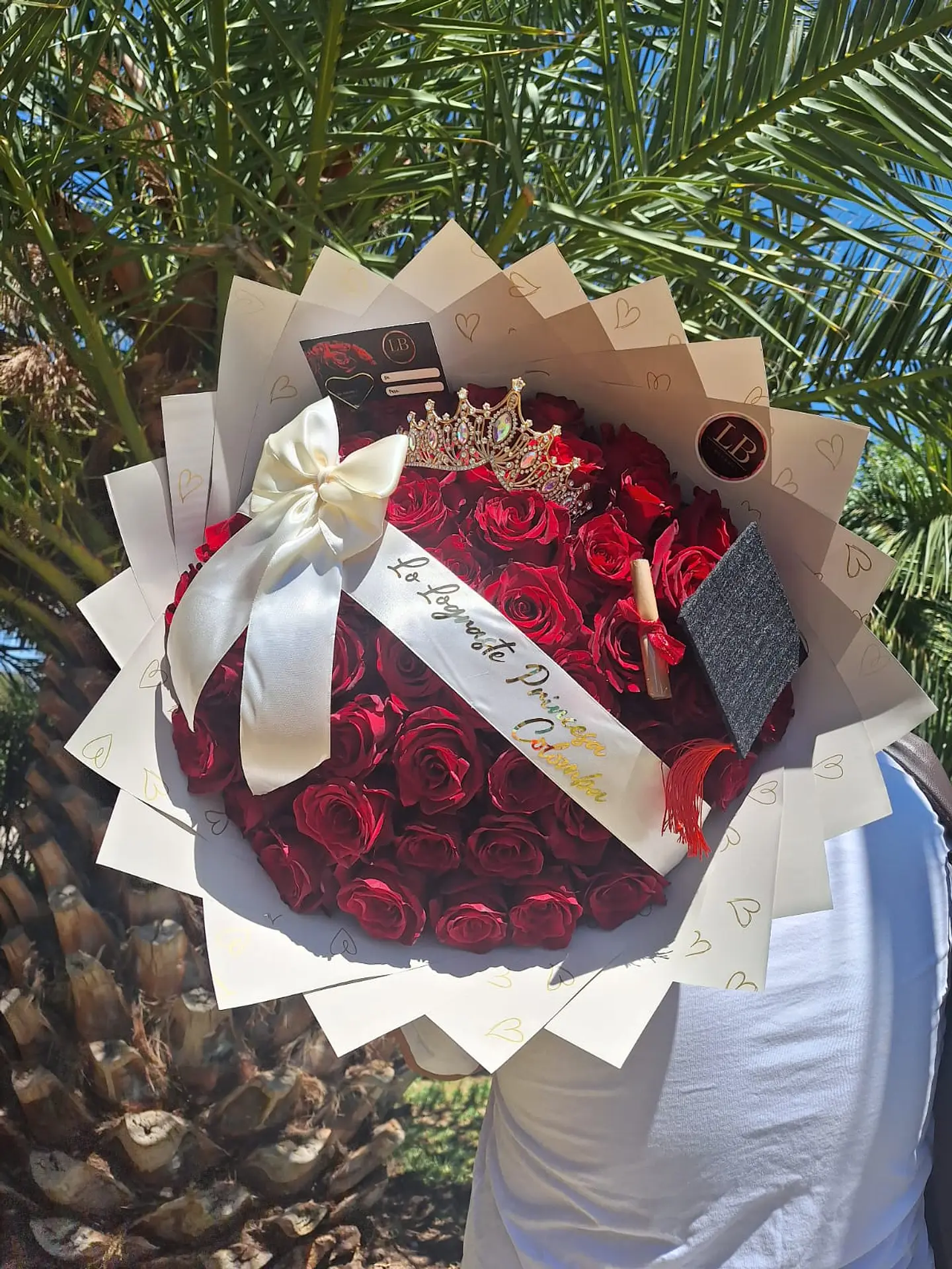 Ramo de Graduada / 75 Rosas Naturales  1