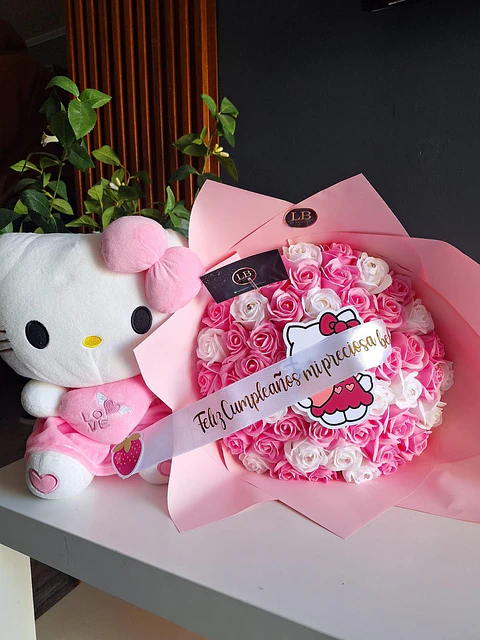 Ramo de Hello Kitty + Peluche 