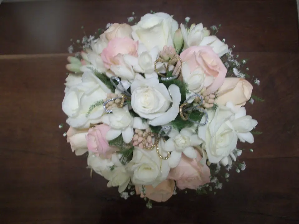 Ramo de Novia Flores de Estación 4