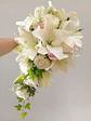 Ramo Cascada Grande Rosas y Liliums - Miniatura 1