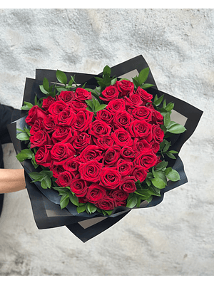Maxi Ramo Corazón de Rosas