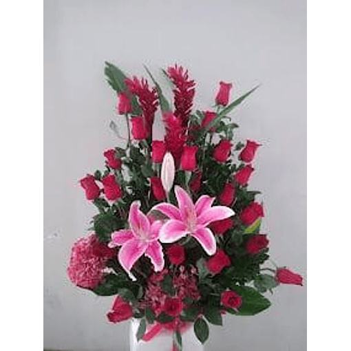 Arreglo Floral con Rosas 