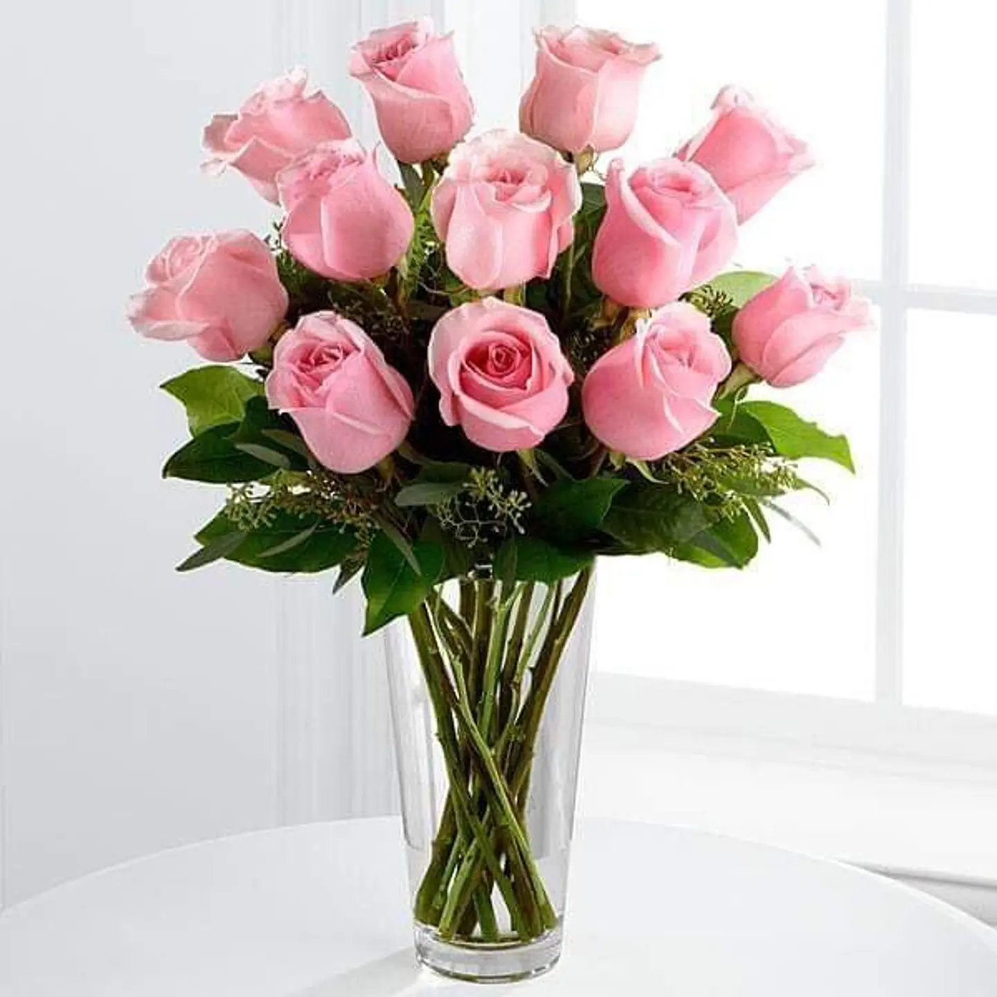 Florero de 12 Rosas Ecuatorianas de color Rosado 1