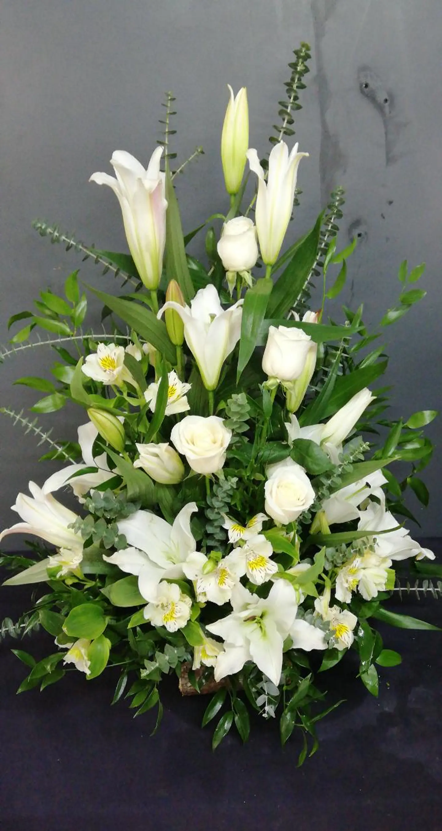 Arrimo Mediano Lilium y Rosas 1