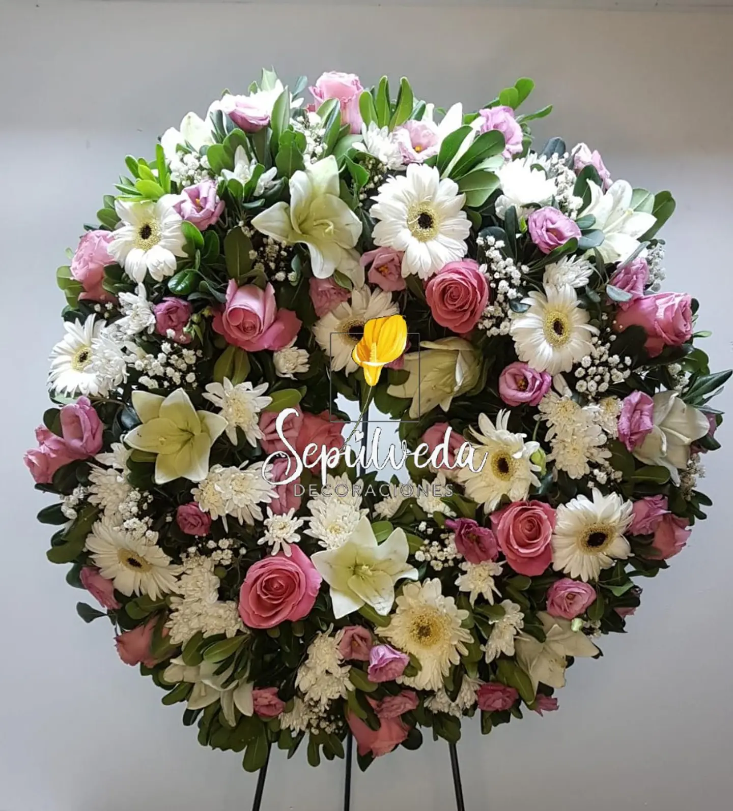Corona de Rosas y Gerberas 1