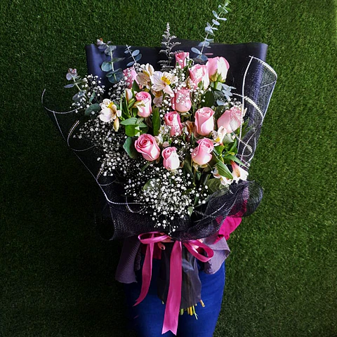 Ramo de Rosas Rosadas