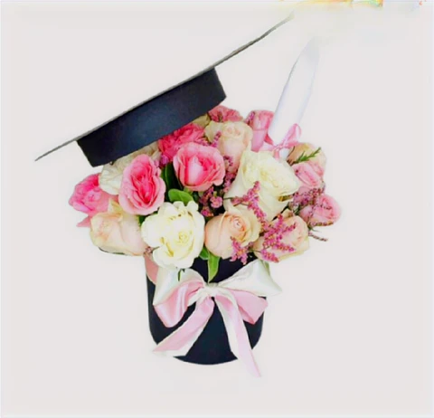 Box de 25 Rosas Ecuatorianas Graduacion