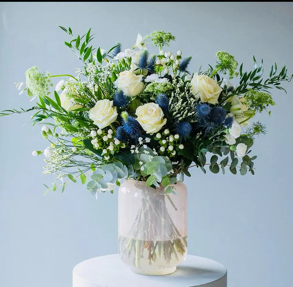 Florero de Rosas y Follajes 1
