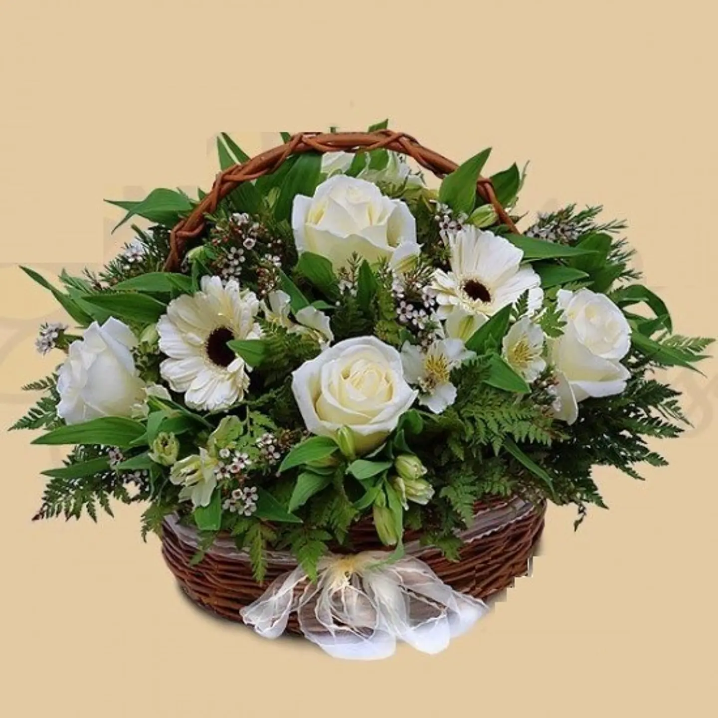 Canasto de Rosas y Gerberas 1