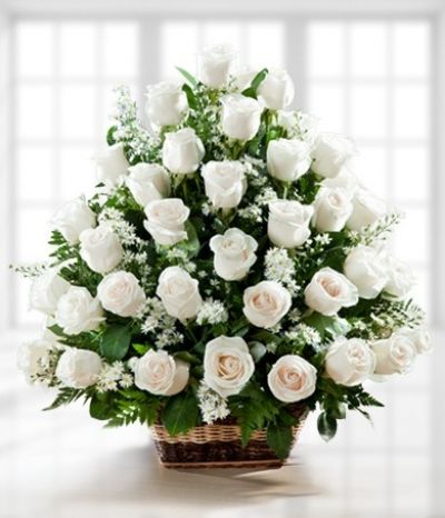 Canasto de 50 Rosas Blancas | flores-de-laura