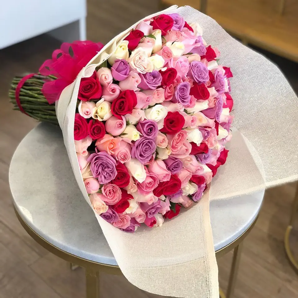 Ramo de 150 Rosas 1