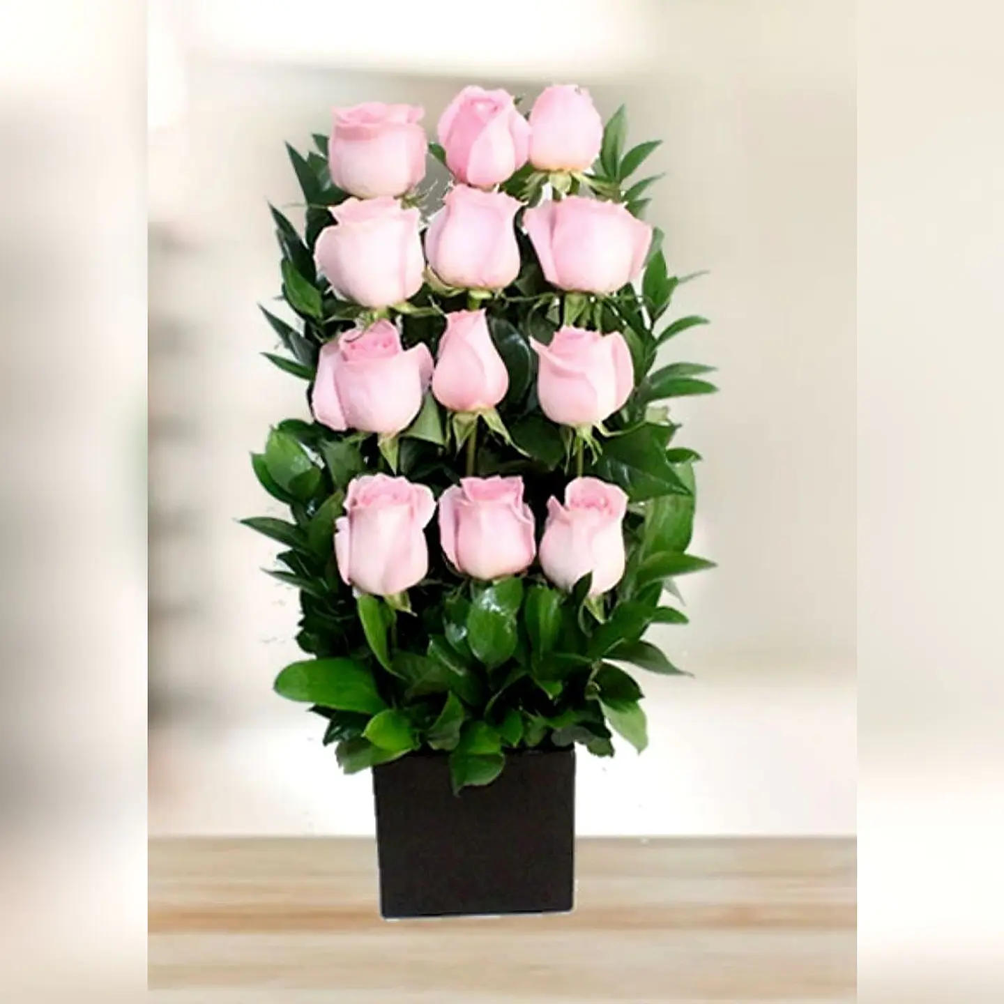 Arrimo de 12 Rosas Ecuatorianas 1