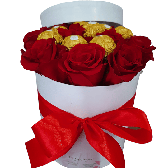 Caja Box con 12 Rosas y bombones | Expresa Admiración