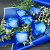 Ramo de 6 Rosas Azules con Bombones Ferrero Rocher 