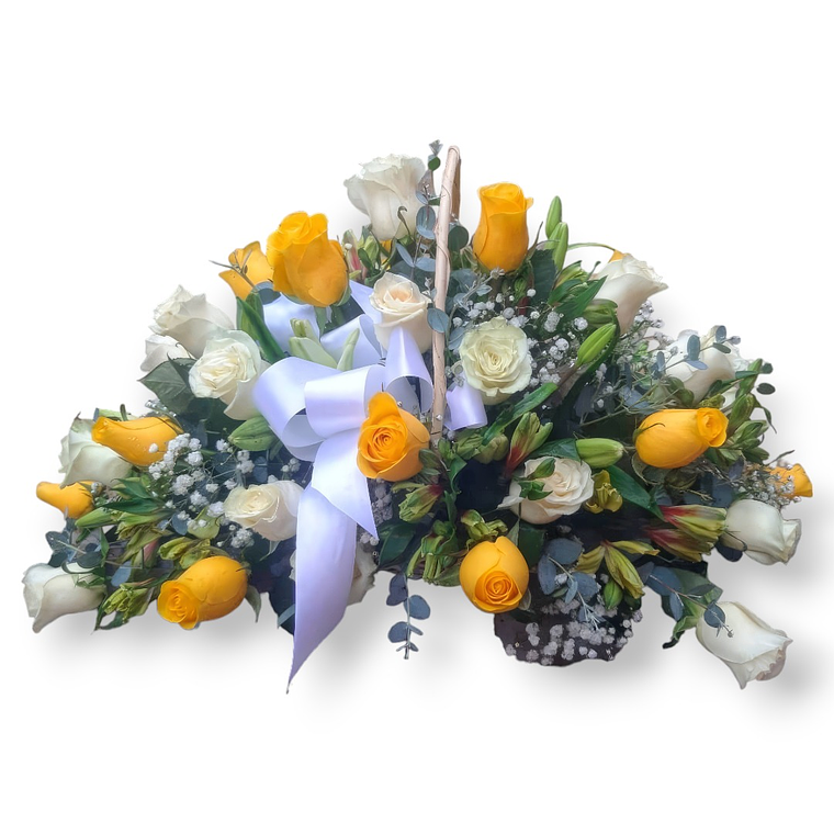 Cesta 50 Rosas Mixtas – Arreglo Floral Condolencias 1