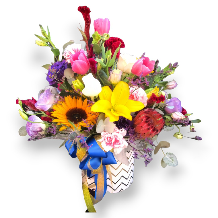 Arreglo Floral Mixto – Girasoles, Tulipanes, Lirios 1