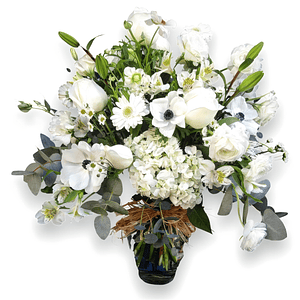 Florero con Liliums y Rosas Blancas