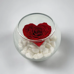 Rosa Eterna Corazón en esfera de Cristal – Diseño Zen