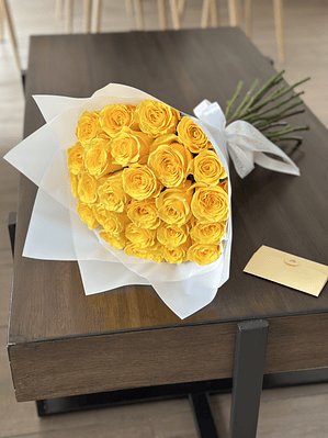 Ramo 24 rosas amarillas 